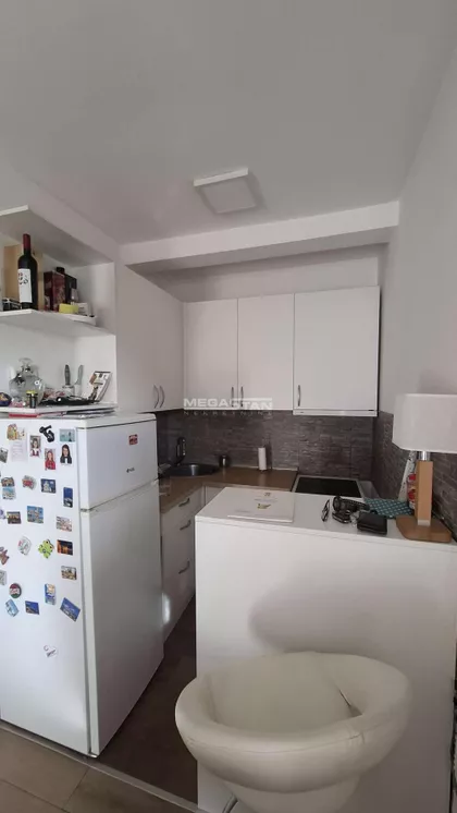 Zorice Božović | 4zida.rs