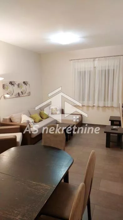 Hadžipopovac | 4zida.rs