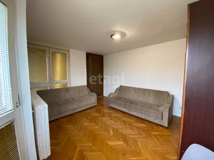 Karađorđeva | 4zida.rs