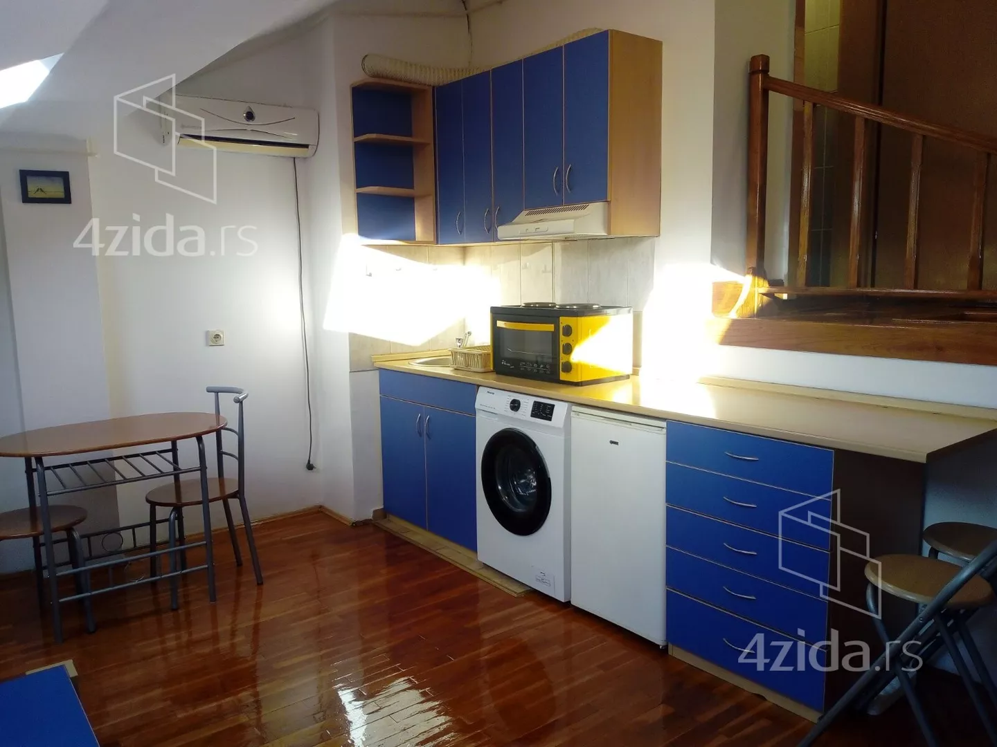 Garsonjera | 4zida