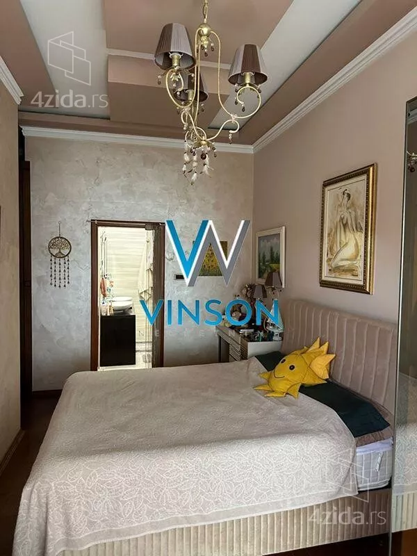 Petosoban stan | 4zida