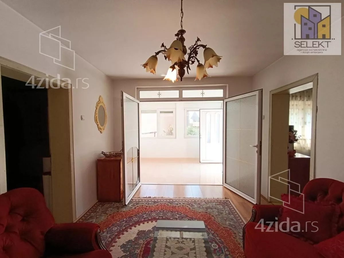 Kuća | 4zida