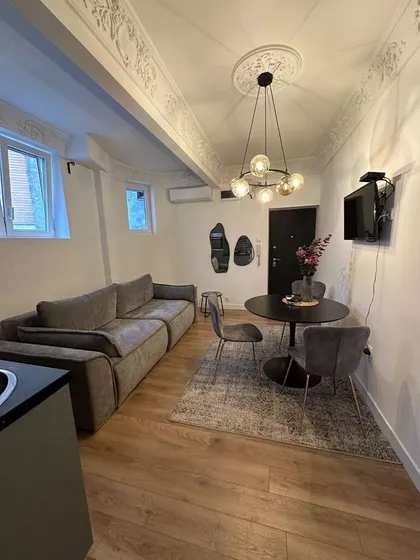 Savski Trg | 4zida.rs