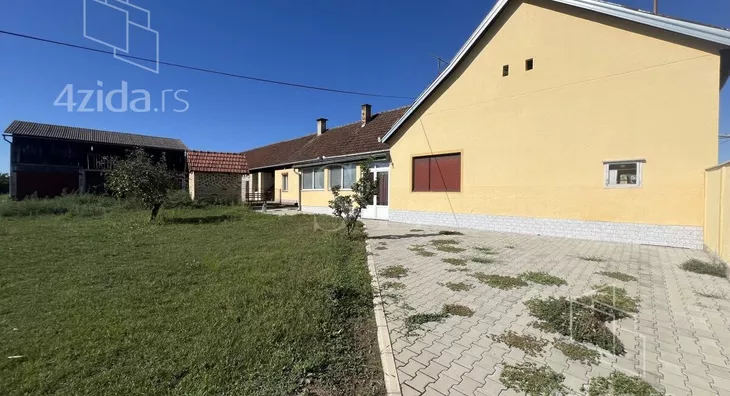 Kuća | 4zida