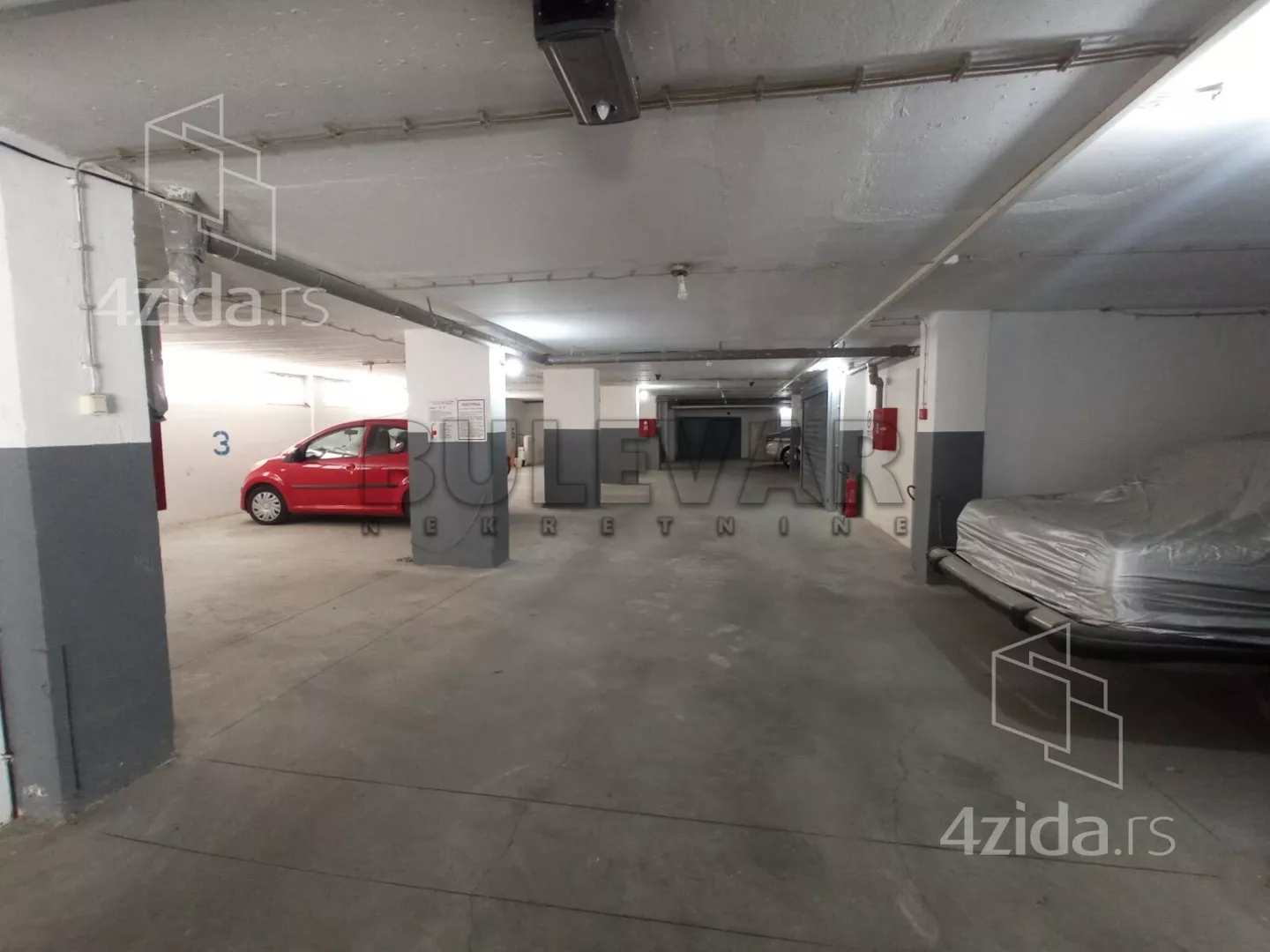 Garaža | 4zida