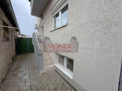 Donja Vrežina | 4zida.rs