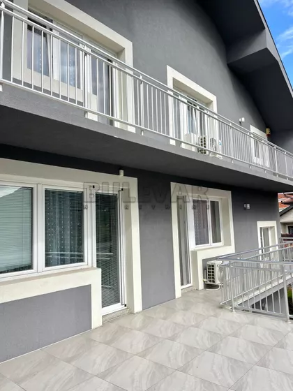 Bulevar svetog cara | 4zida.rs