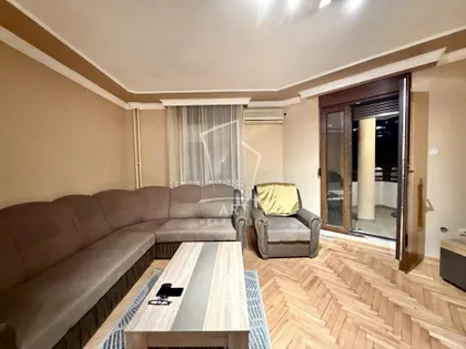 Gornjogradska | 4zida.rs