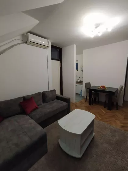 Brigadira Ristića | 4zida.rs