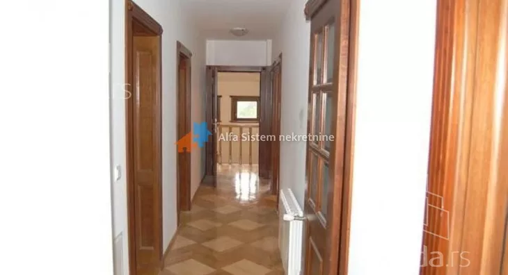 Šestosoban stan | 4zida