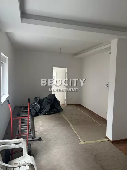 Jovana Dučića | 4zida.rs