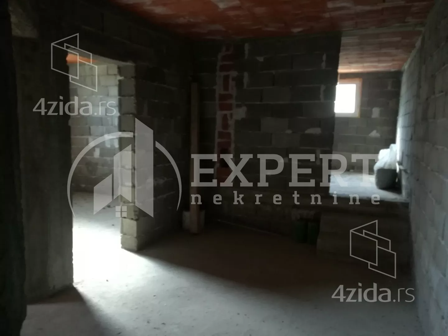 3-etažna kuća | 4zida