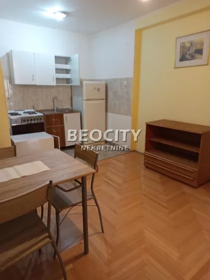 Dr Svetislava Kasapinovića | 4zida.rs