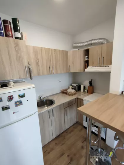 Bulevar Patrijarha Pavla (Somborski Bulevar) | 4zida.rs