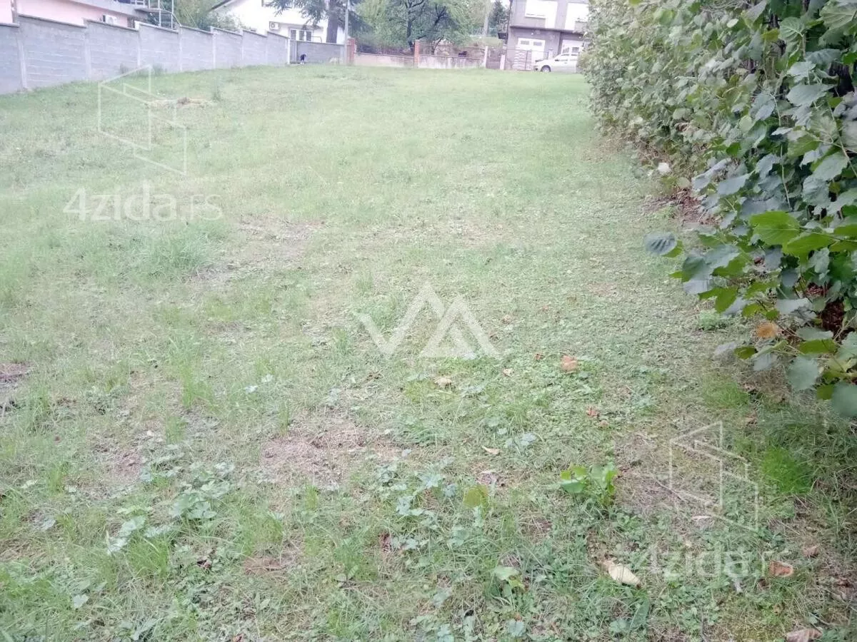 Građevinsko zemljište | 4zida