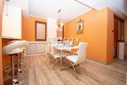 Ismeta Mujezinovića | 4zida.rs