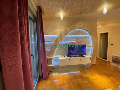 Jovana Subotića | 4zida.rs