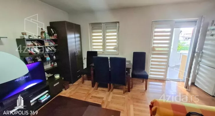 3-etažna kuća | 4zida