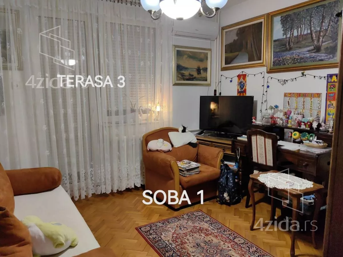 Troiposoban stan | 4zida