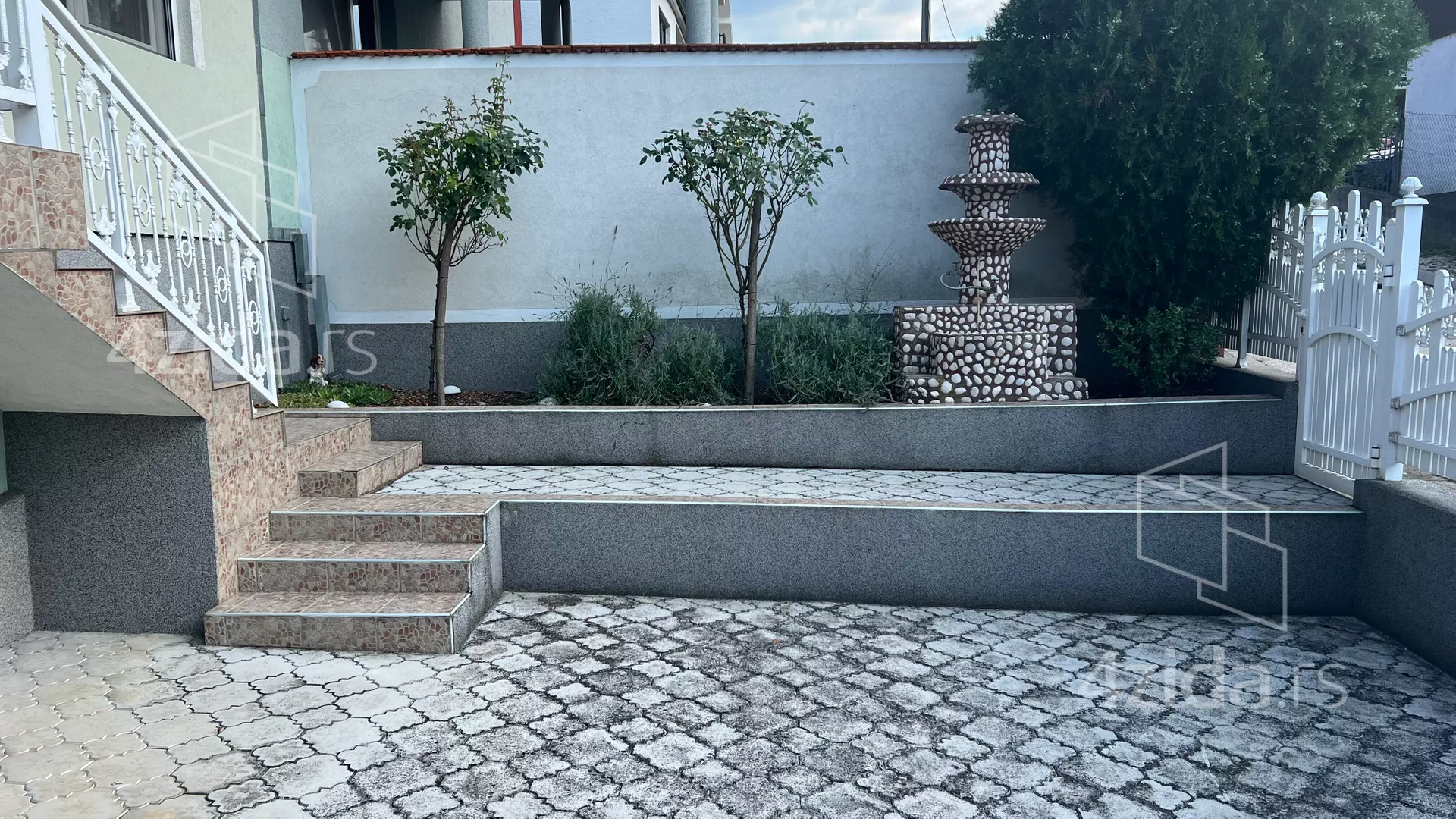 3-etažna kuća | 4zida