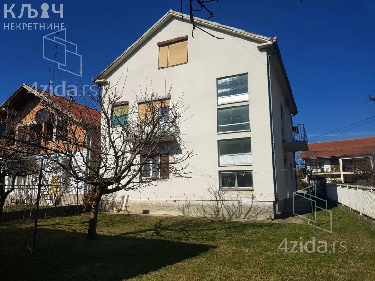 Kuća | 4zida