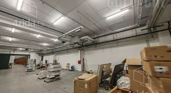 Poslovni prostor | 4zida