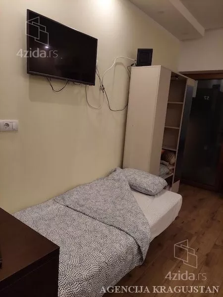 Turistički objekat | 4zida