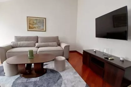 Jovana Ćirilova | 4zida.rs