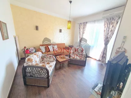 Crveni Pevac | 4zida.rs