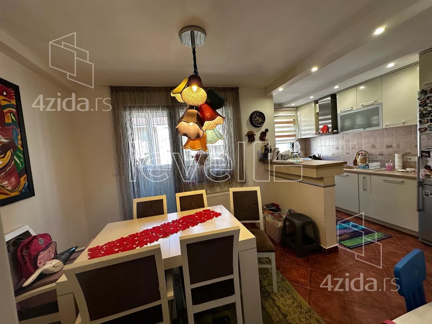 Četvorosoban stan | 4zida