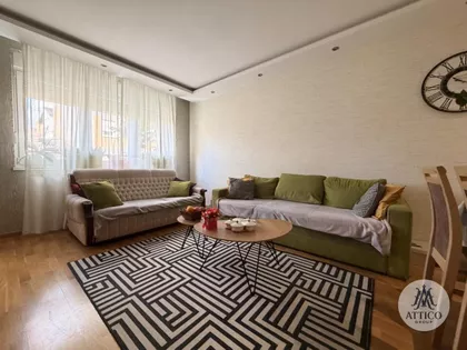 Stari Grad | 4zida.rs