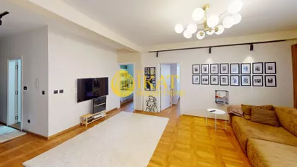 Gospodara Vučića | 4zida.rs