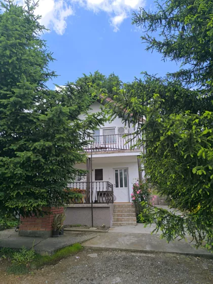 Železnička 1A | 4zida.rs