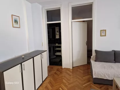 Ćirpanova | 4zida.rs