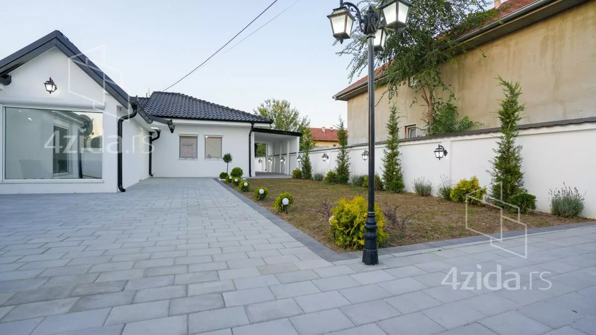 Kuća | 4zida