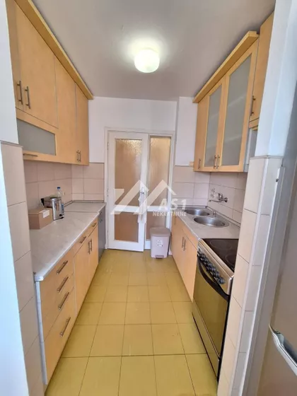 Šekspirova | 4zida.rs