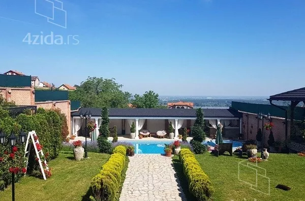 Kuća | 4zida