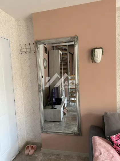 Petra Drapšina | 4zida.rs