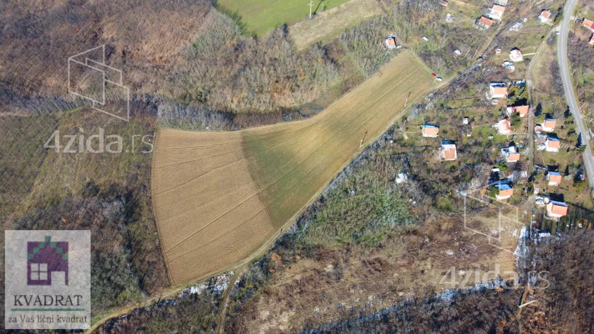 Plac | 4zida
