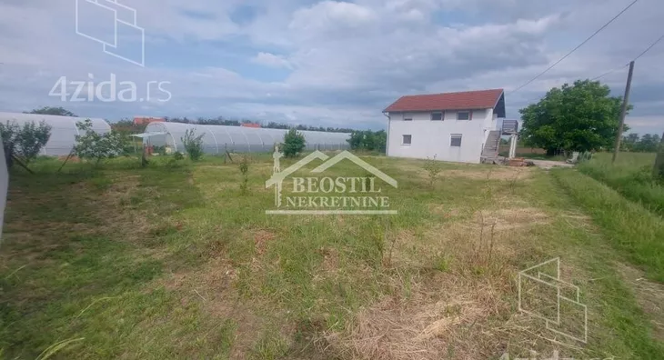 Građevinsko zemljište | 4zida