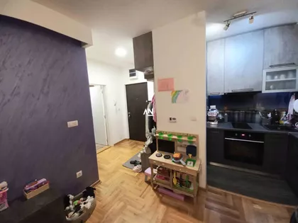 Samjuela Beketa | 4zida.rs