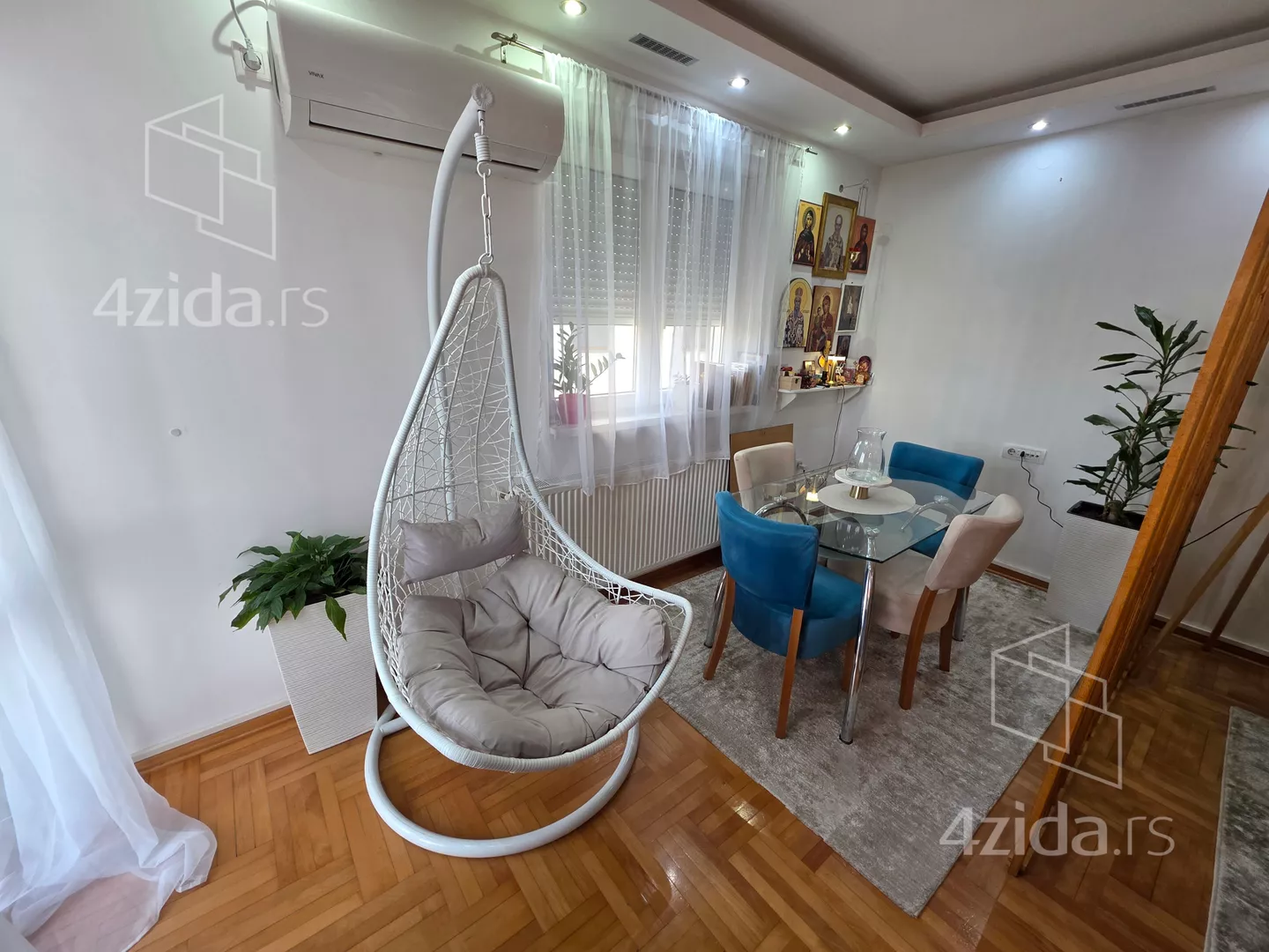 Troiposoban stan | 4zida