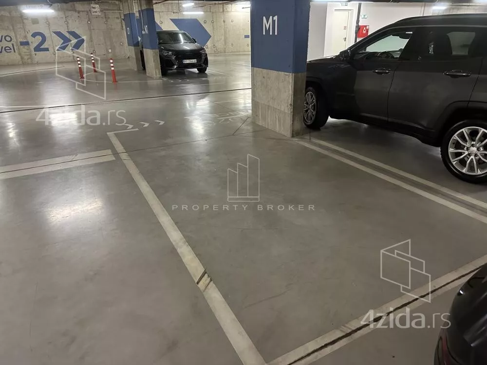 Garaža | 4zida