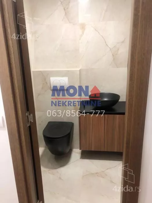 Petosoban stan | 4zida