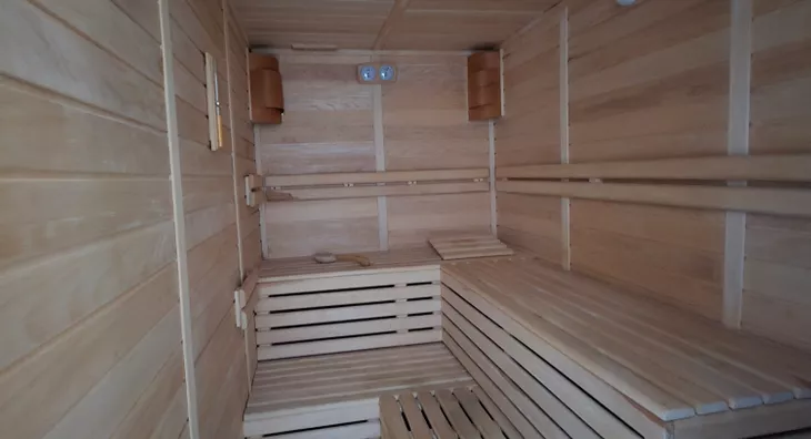 Šestosoban stan | 4zida