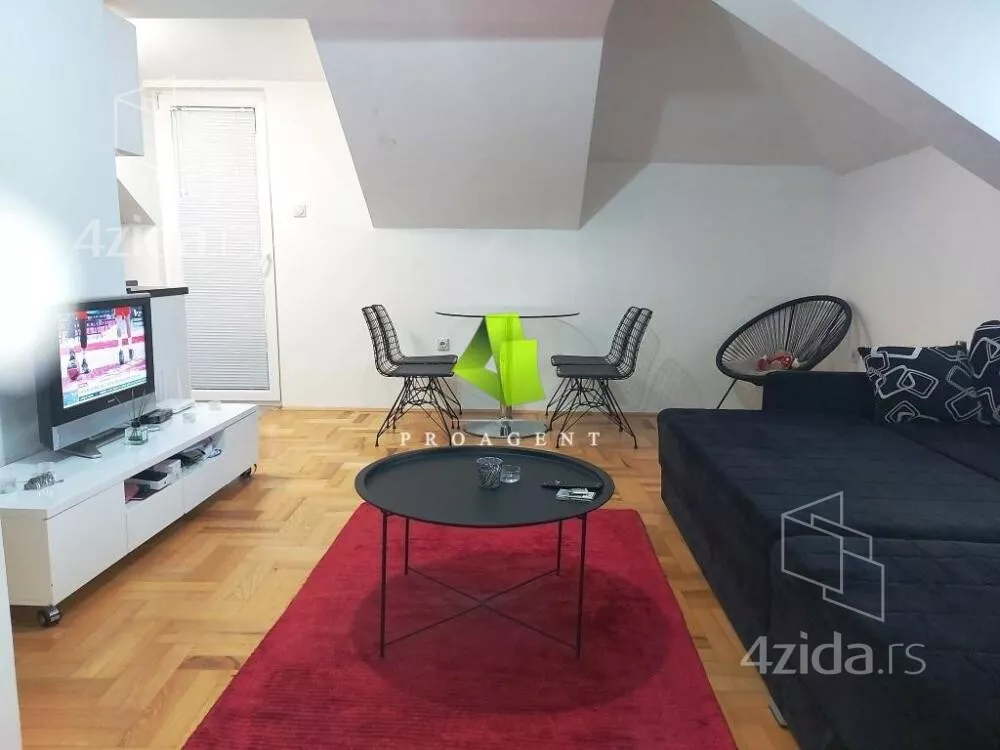 Garsonjera | 4zida