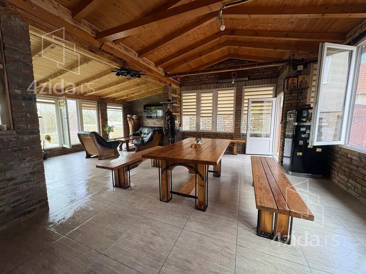 3-etažna kuća | 4zida