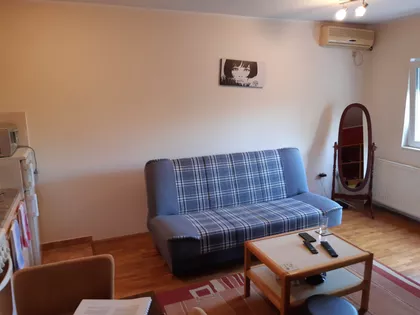 Trg Majke Jevrosime 19 | 4zida.rs