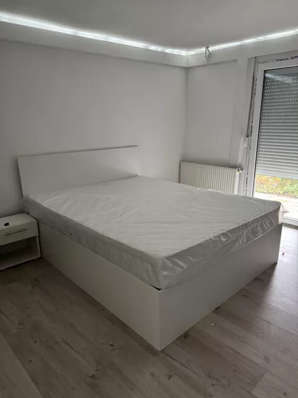 Belopalanačka | 4zida.rs