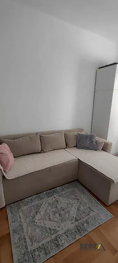 Bulevar Patrijarha Pavla (Somborski Bulevar) | 4zida.rs